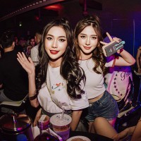 勁爆DJ迪吧，熱辣領(lǐng)舞DJ舞曲，激情點(diǎn)燃夜晚！